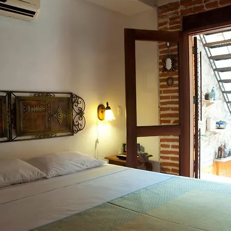 Luxury Colonial Old Rooftop Views Private Pool Cartagena