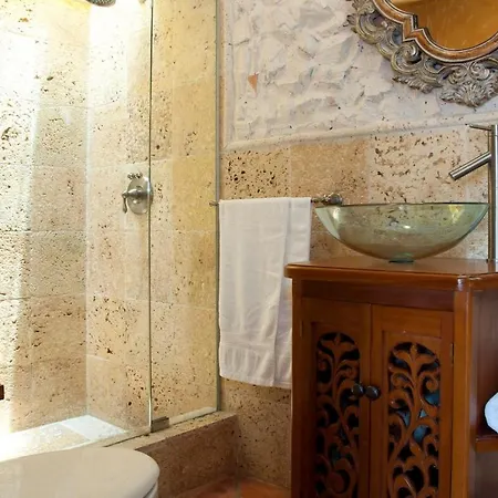 Villa Luxury Colonial Old Rooftop Views Private Pool *