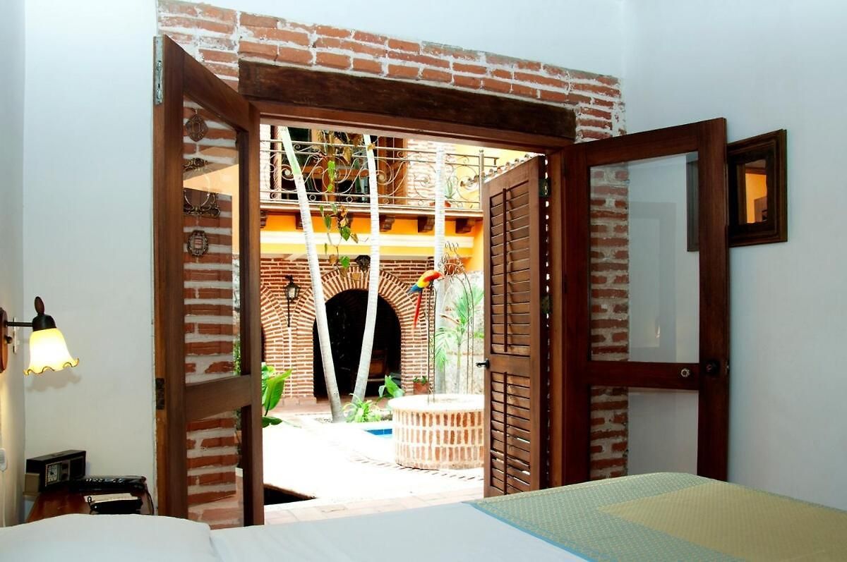 Luxury Colonial Old Rooftop Views Private Pool *