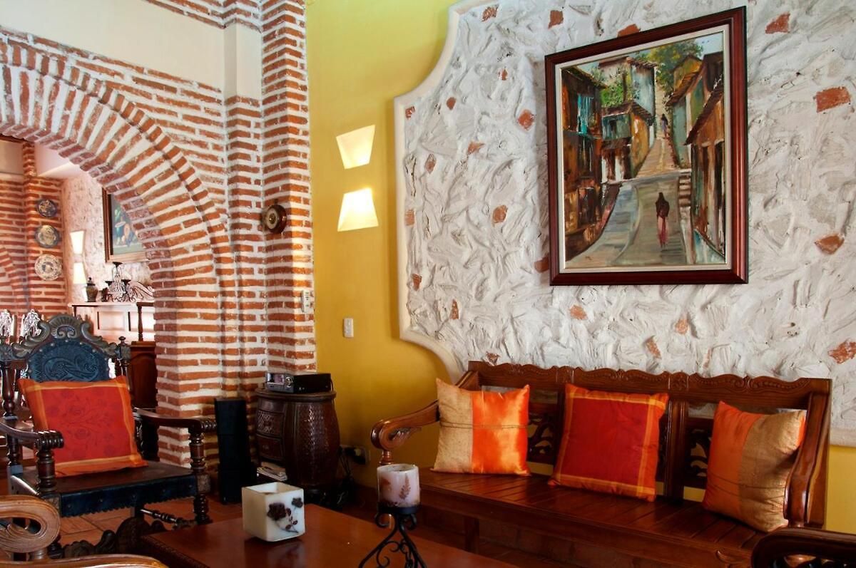 Villa Luxury Colonial Old Rooftop Views Private Pool