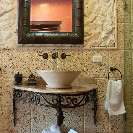 Villa Luxury Colonial Old Rooftop Views Private Pool Cartagena